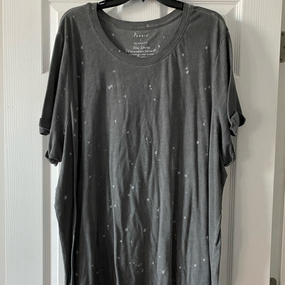 Size 5 Torrid T Shirt!  Like new.